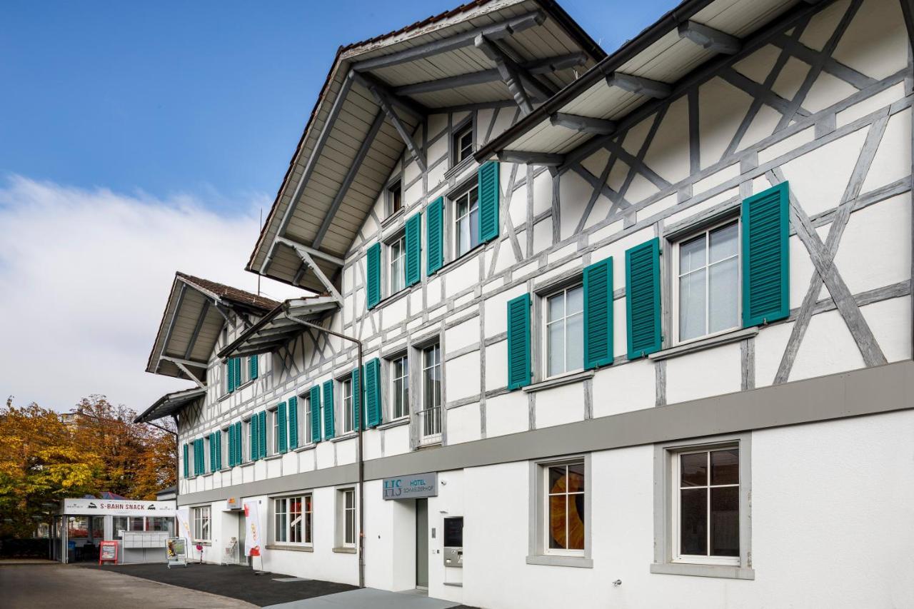 Hotel Schweizerhof Ветцікон Екстер'єр фото