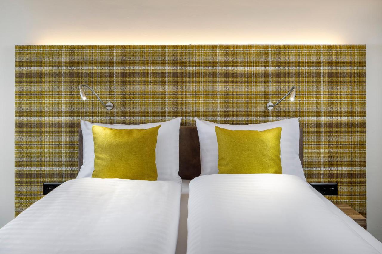Hotel Schweizerhof Ветцікон Екстер'єр фото